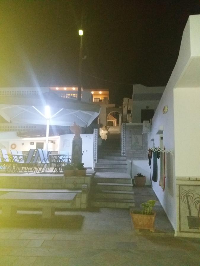 马诺斯公寓酒店 圣尼古拉奥斯 外观 照片